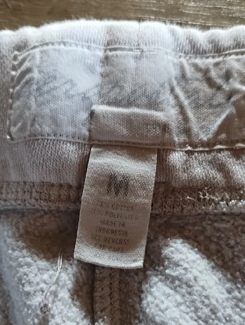 Aeropostale Light Gray Sweatpants with Pink '87' Logo